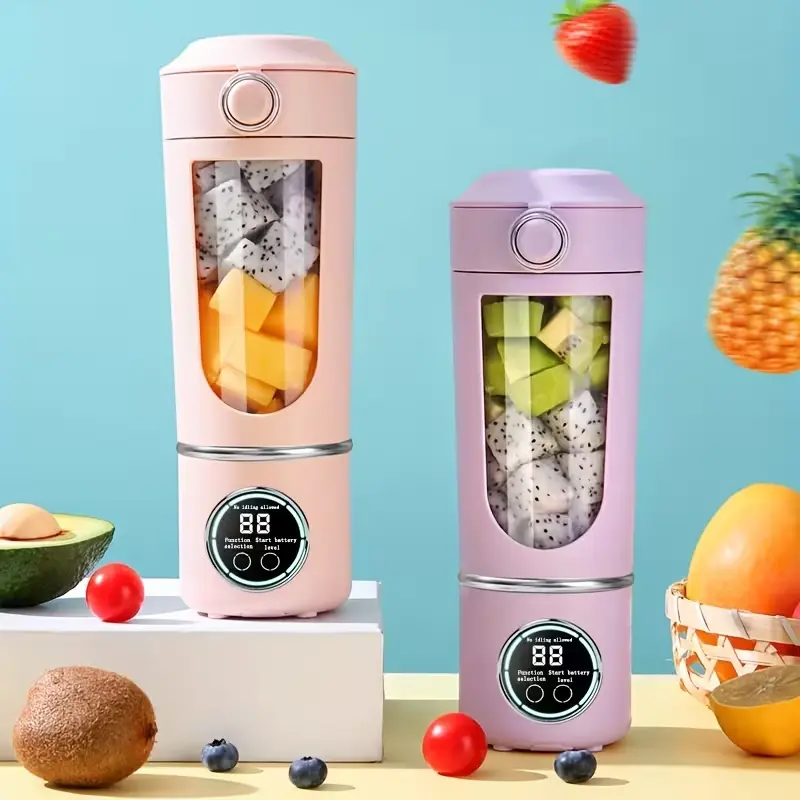 Blender mit Obst und Gemüse